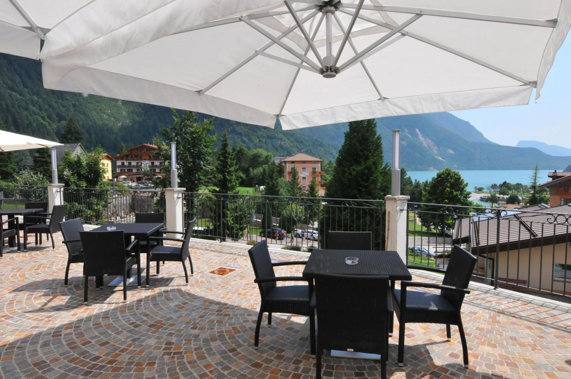 Alpenresort Belvedere Wellness&Beauty Molveno Exterior foto
